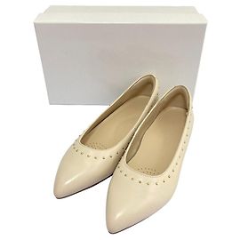 Autre Marque Reflect Studs Flache Schuhe Beige