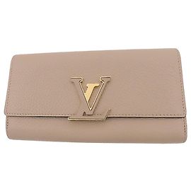 Beige Louis Vuitton Taurillon Capucines Long Wallet Beige