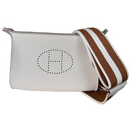 Hermès Videpoches grained leather shoulder bag Beige Cream Silver hardware