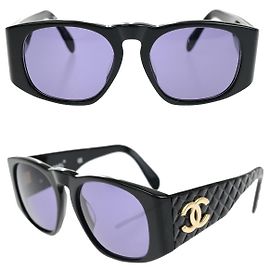 Chanel Logo CC Plastic Black