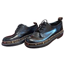 Chaussures Derby à plateforme Monogram Louis Vuitton Marron Noir