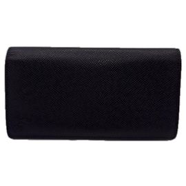 Louis Vuitton Taiga Portefeuille Brazza Long Wallet Black