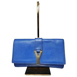 Yves Saint Laurent Clutch de Piel Saint Laurent Azul Azul