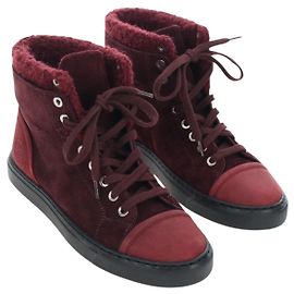 CHANEL High Cut Sneaker aus Wildleder Bordeaux CC Auth 196705M Bordeaux