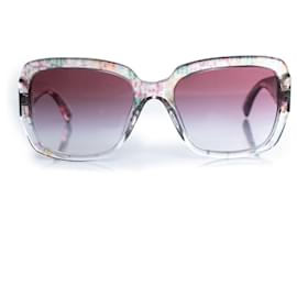 Chanel, oversized Sonnenbrille mit silbernem CC Silber Mehrfarben