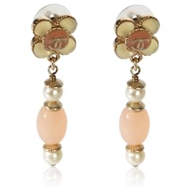 Pendientes de flor de resina y perlas falsas chapados en oro Chanel 2016 Otro