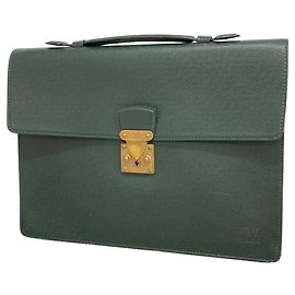 Borsetta Louis Vuitton Taiga Serviette Clado Altro