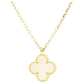 Van Cleef & Arpels Sweet Alhambra Necklace Golden