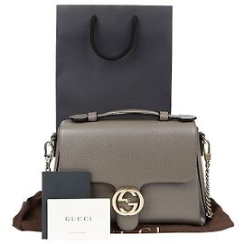 Gucci mala de ombro e de mão com detalhe entrelaçado Cinza