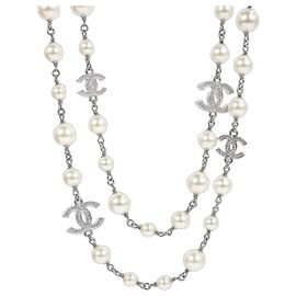 Chanel Collana Lunga in Perle e Cristalli Argento