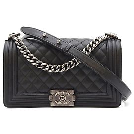 Chanel Boy Bag Medium Caviar Black Noir