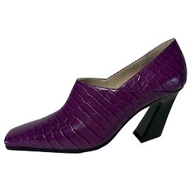 Sapatos de salto Bottega Veneta em pele roxa com efeito crocodilo 38 Roxo