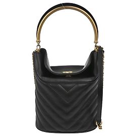 Chanel Handle with Chic Bucket Chevron Lambskin Nero
