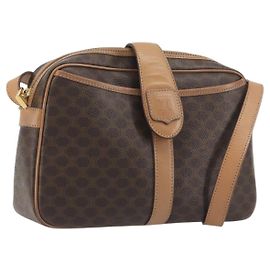 Céline Bolsa de Ombro CELINE Macadam Canvas PVC Couro Marrom Dourado Auth mr2845 Marrom Dourado