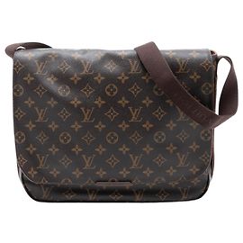 Borsa a tracolla Louis Vuitton Monogram Beaubourg Messenger MM Marrone Marrone