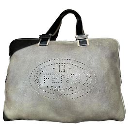 Bolsa Fendi Selleria em Couro verde Cinza
