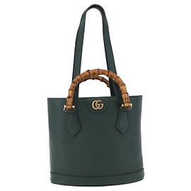 Bolso Tote Redondo Gucci Diana de Piel con Asa de Bambú, Medium Verde