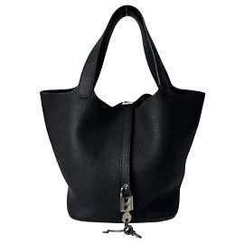 Hermès Sac à main Hermes Picotin Lock MM en Noir Black Noir