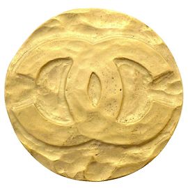 Spilla Chanel placcata oro D'oro