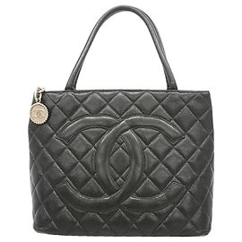 Borsa Tote Chanel in vitello martellato nero Nero