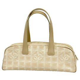 Bolsa Chanel New Travel Nylon Bege