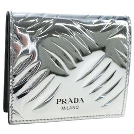 PRADA Bifold Wallet Brushed leather Silver Auth 197314M Silvery