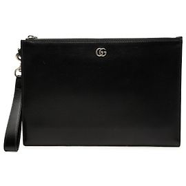 Clutch Gucci GG Marmont em couro de bezerro preta Preto