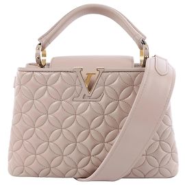 Louis Vuitton Capucines BB Handtasche 2Way aus gestepptem Leder Flower, Beige M55361 Beige