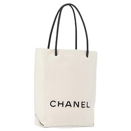 CHANEL Bolsa de Mão Essential Couro Branco CC Outro