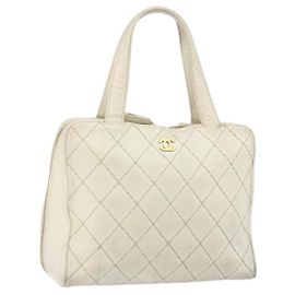 CHANEL Wild Stitch Hand Bag Cuir Blanc Or CC Autre