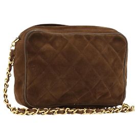 CHANEL Bolsa de Ombro Matelassé com Corrente Camurça Castanho Ouro CC Outro