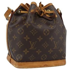 LOUIS VUITTON Bolso de hombro Monogram Noe BB M40817 LV Otro