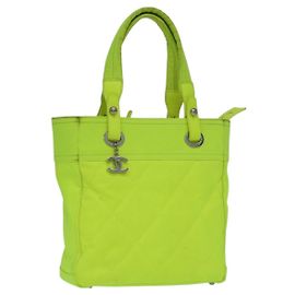 CHANEL Paris Biarritz Tote PM Sac Cabas Toile Vert Vert Néon CC Autre