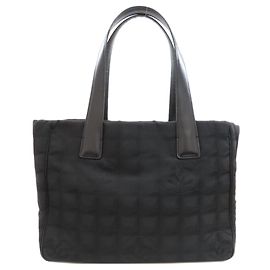Borsa Tote Chanel New Travel Line PM Nero