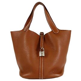 Hermès Brown Clemence Picotin Lock 22 Marrom