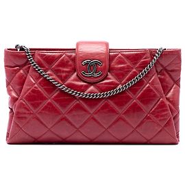 Bolso de mano con cadena Chanel Coco Pleats de piel de becerro glaseada acolchada roja Roja
