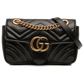 Bolsa de Ombro Gucci GG Marmont Matelassé em Pele de Bezerro Preta Small Preto