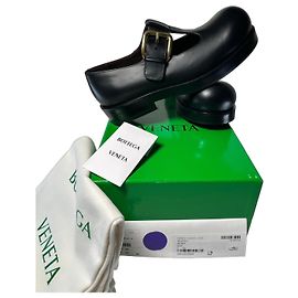 Bottega Veneta Helium T-Bar Flat Shoes Black Leather Black