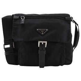 Borsa a tracolla Prada in nylon Nero