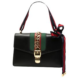 Bolsa Satchel Gucci Sylvie Small em couro de bezerro preto com Web Preto