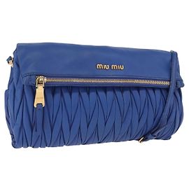 Bolsa de Ombro Miu Miu Matelassé em Couro 2way Azul Tom Dourado Auth 198657A Azul Outro