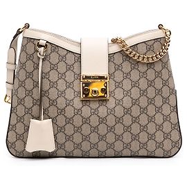 Bolsa de Ombro Gucci Medium GG Supreme com Cadeado, Bege Bege
