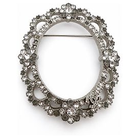 Chanel Ovale Brosche mit Strass Silber