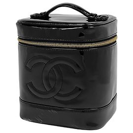Sac Vanity Chanel en cuir verni Noir
