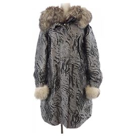 Moncler VERTEUIL Down Coat Brown