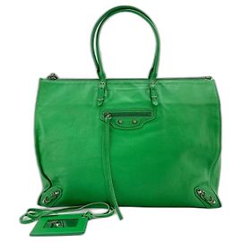 Sac à épaule Balenciaga Paper A4 Tote Vert
