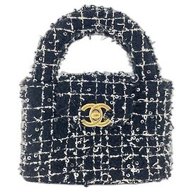 Borsa a tracolla Chanel nera Nero