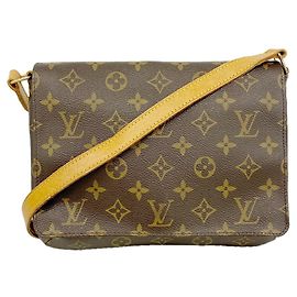 Bolsa de Ombro Louis Vuitton Monogram Musette Satango Marrom
