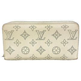 Louis Vuitton Mahina Zippy Wallet White