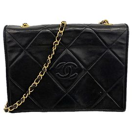 Chanel Black Lambskin Shoulder Bag Black